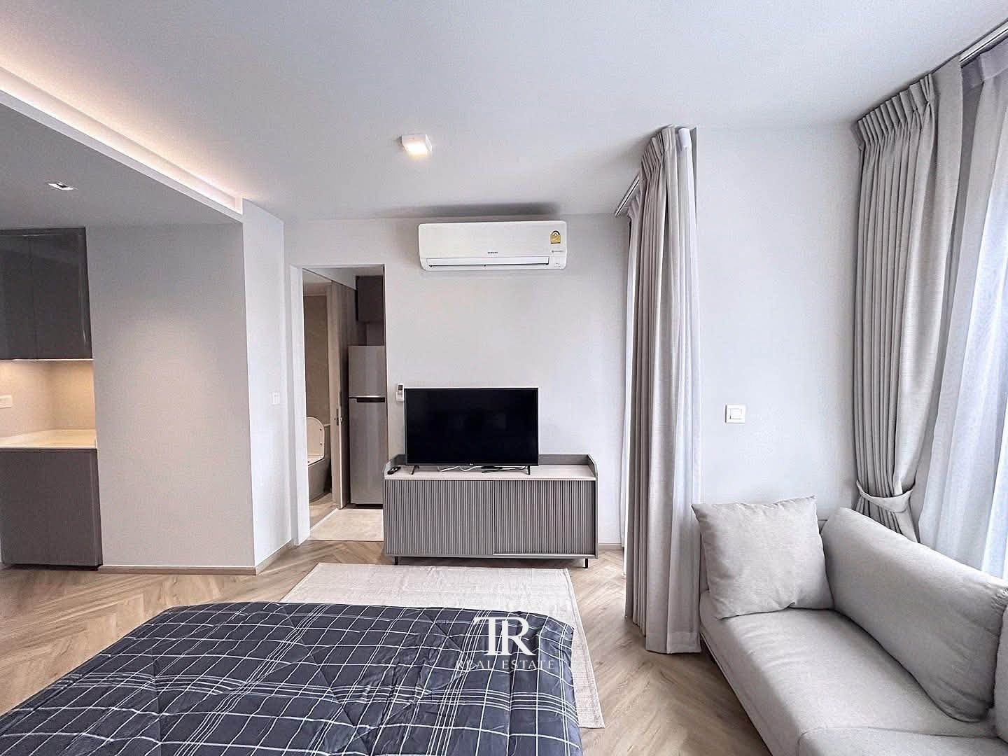 CHAPTER Thonglor 25