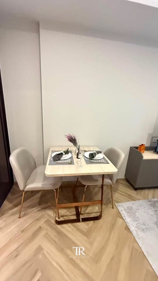 CHAPTER Thonglor 25