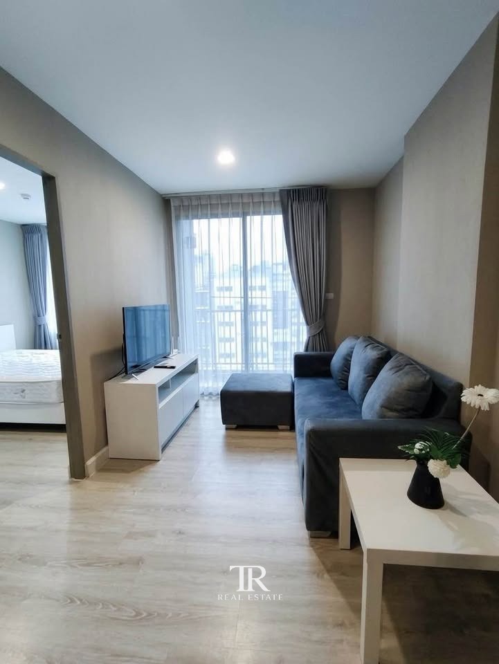 Metro Luxe Ratchada