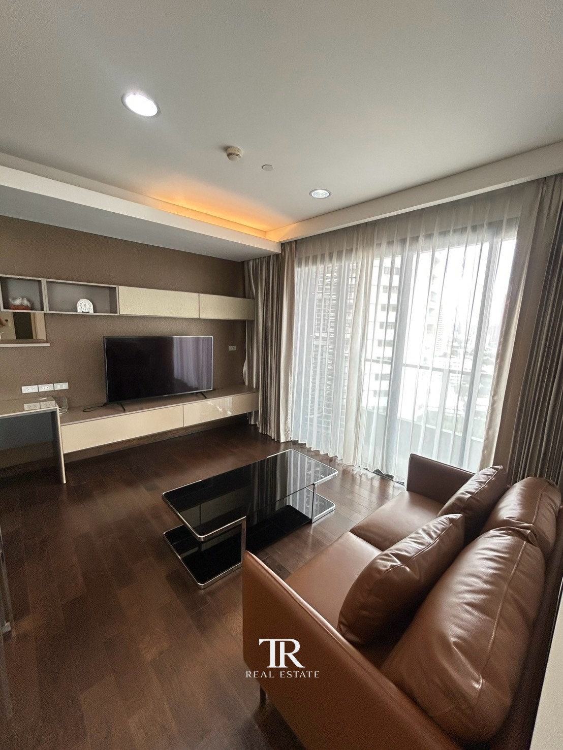 The Lumpini 24