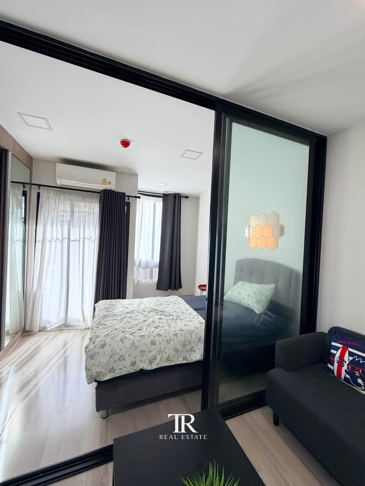 Plum Condo Saphanmai Station