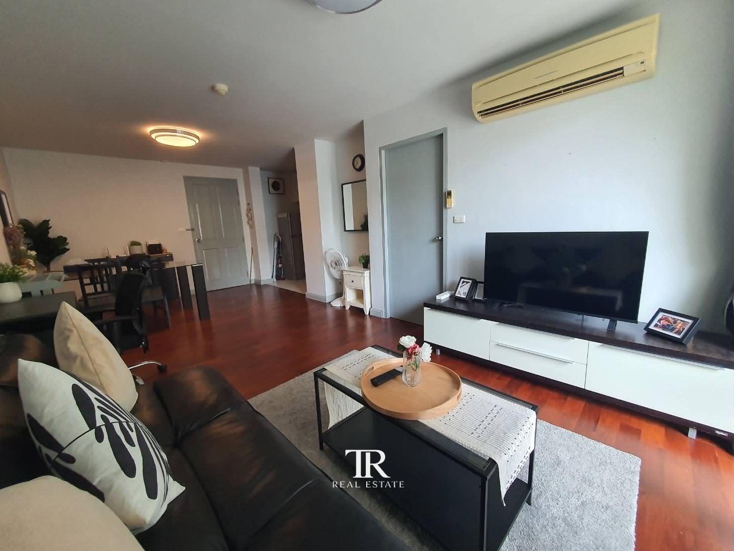 49 Plus Sukhumvit 49