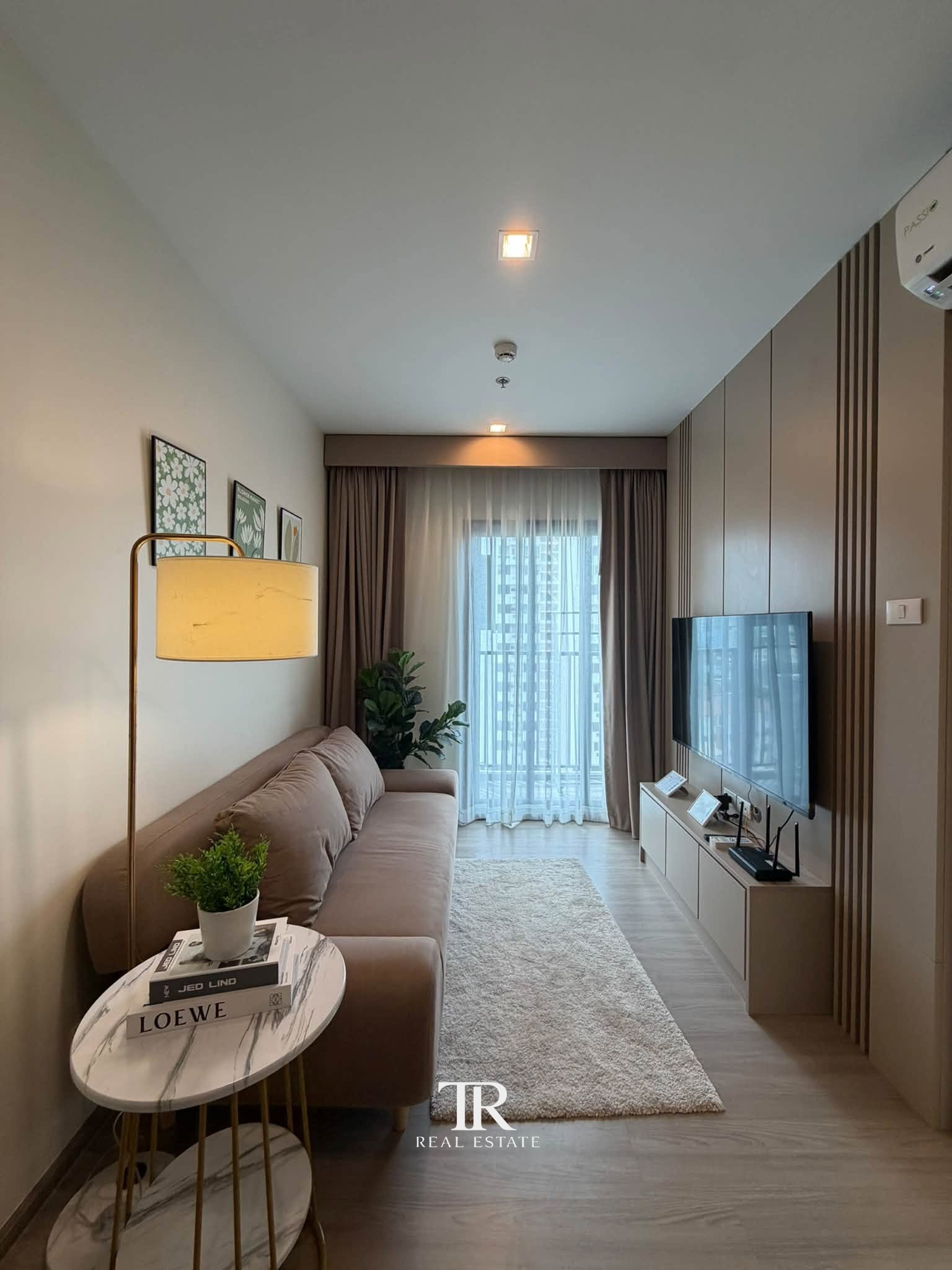 THE BASE Phetchaburi-Thonglor