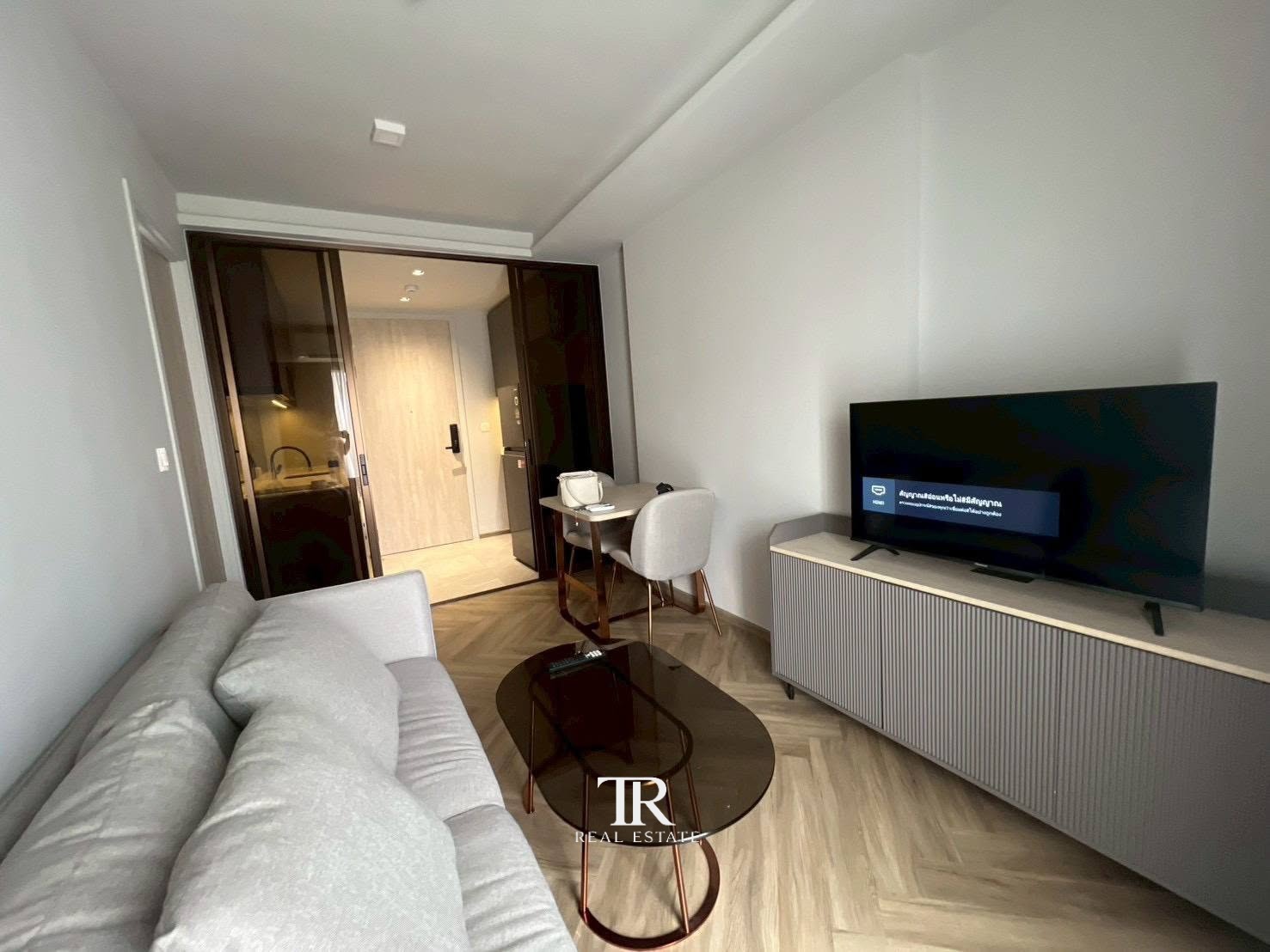 CHAPTER Thonglor 25