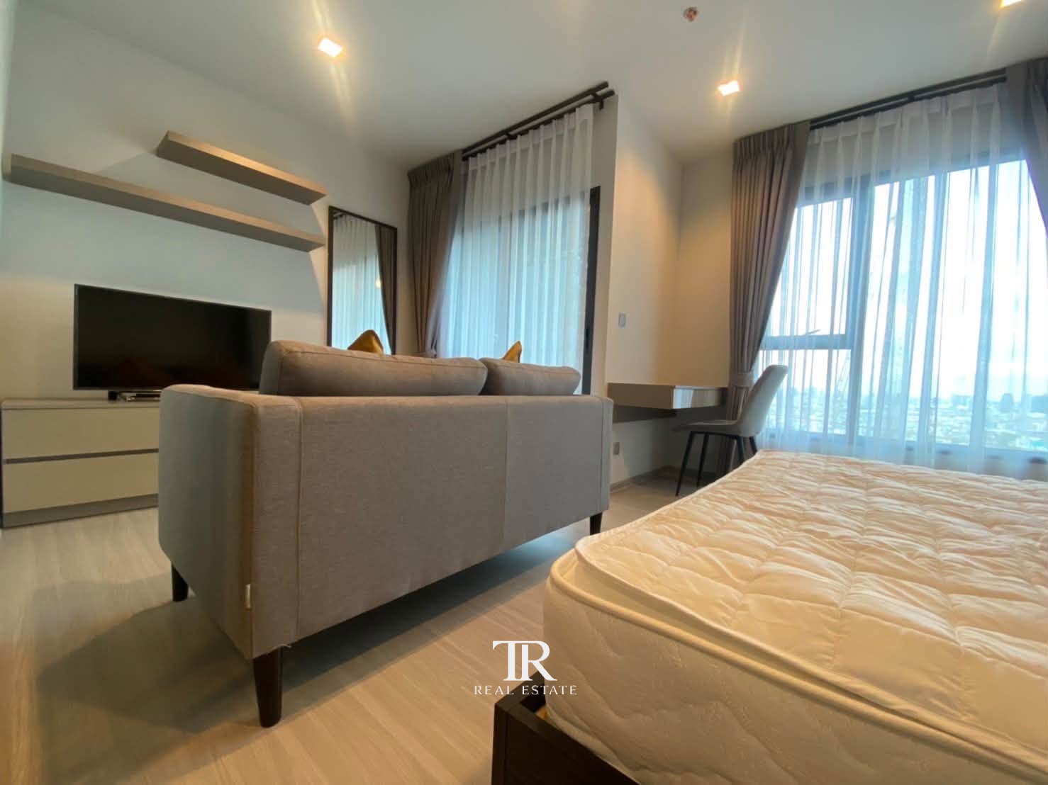 Life Asoke - Rama 9