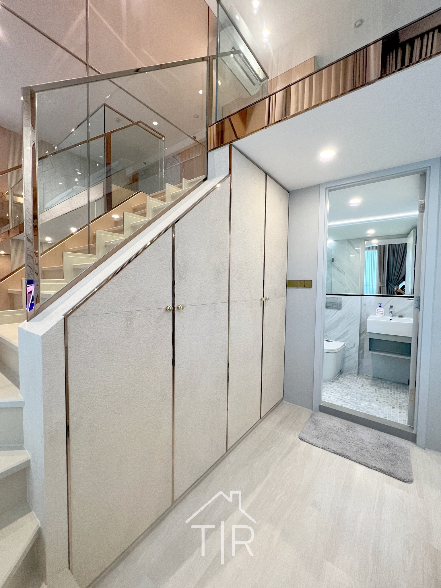 KnightsBridge Prime Sathorn