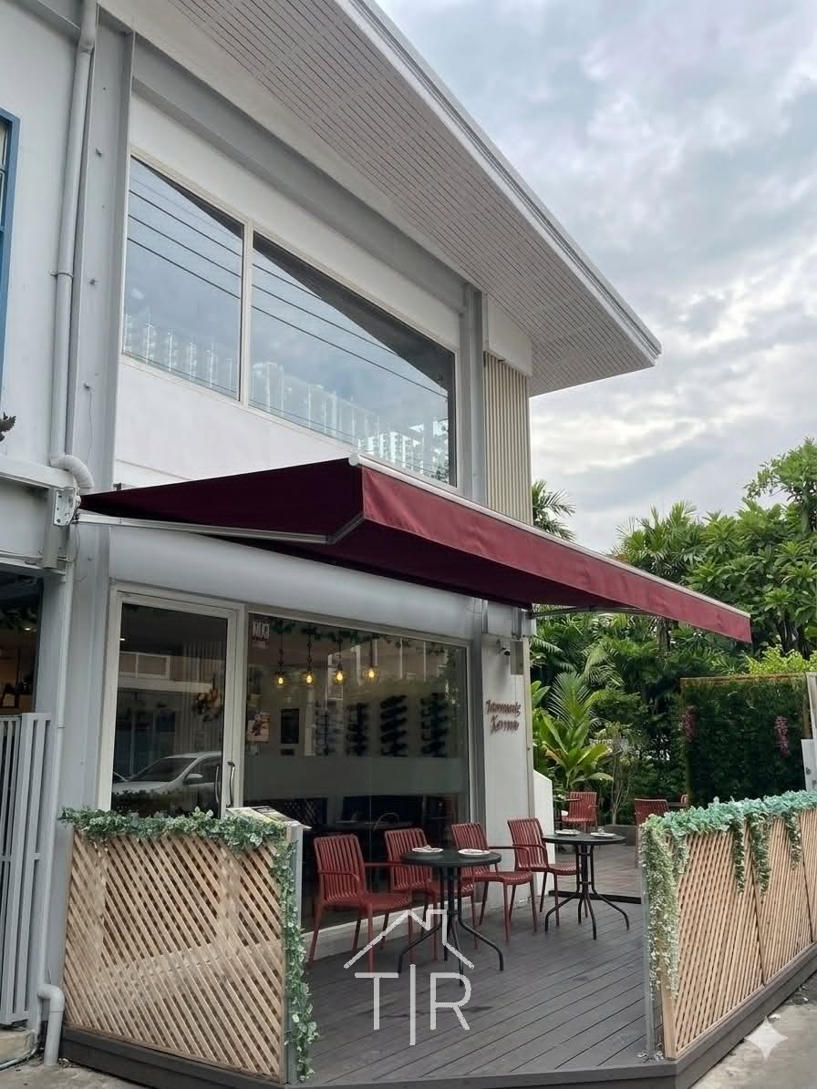 Commercial Space for Rent – Near BTS Nana