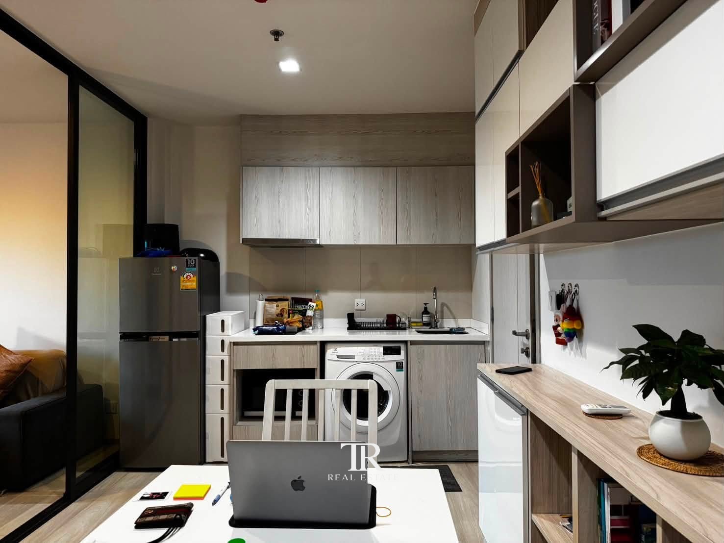 Life Sukhumvit 48